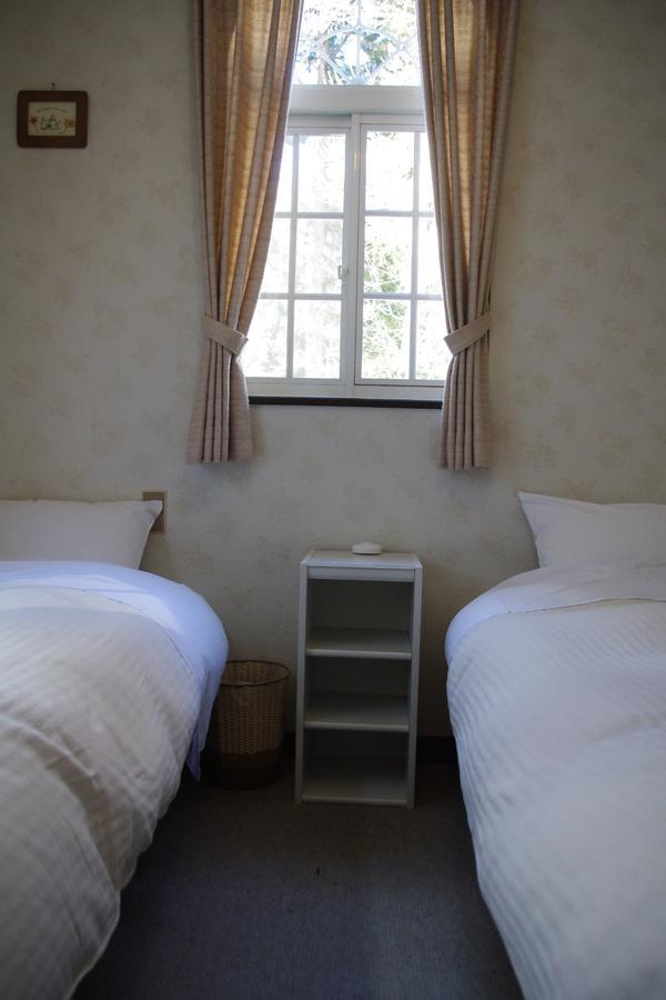 ซันนี่ ไซด์ ฮัท Bed & Breakfast ฮาคุบะ ภายนอก รูปภาพ